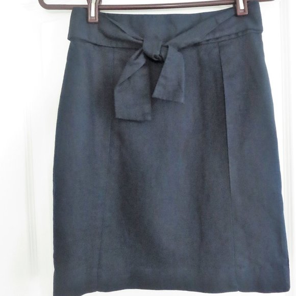 Banana Republic Dresses & Skirts - New Banana Republic Linen Blend Pencil Skirt